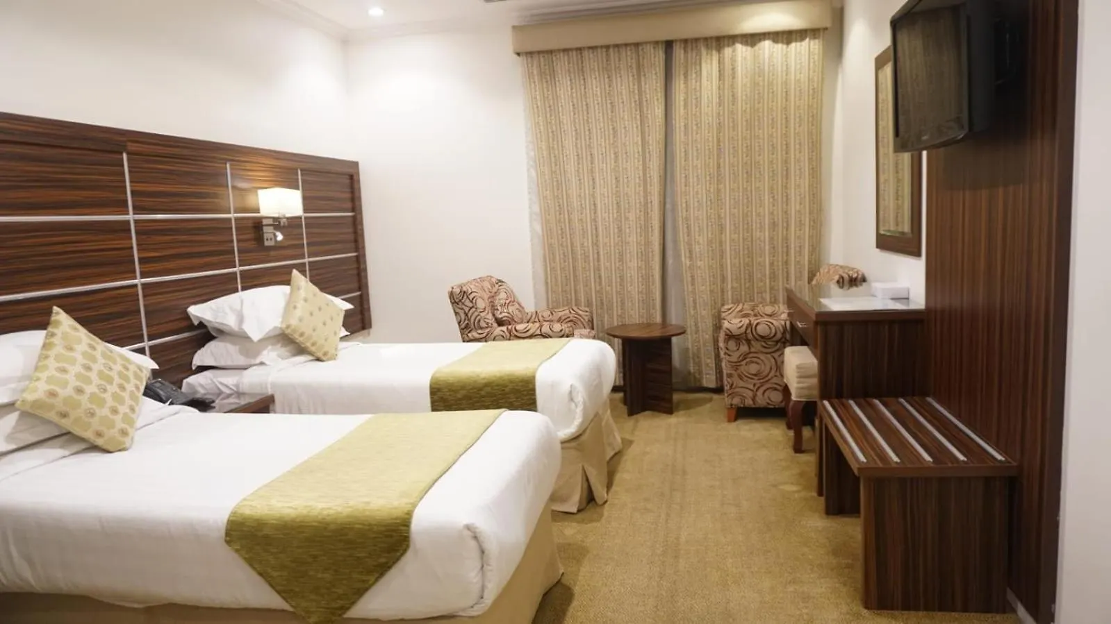 **  Awtad Elmasi Hotel Mecca Saudi Arabia